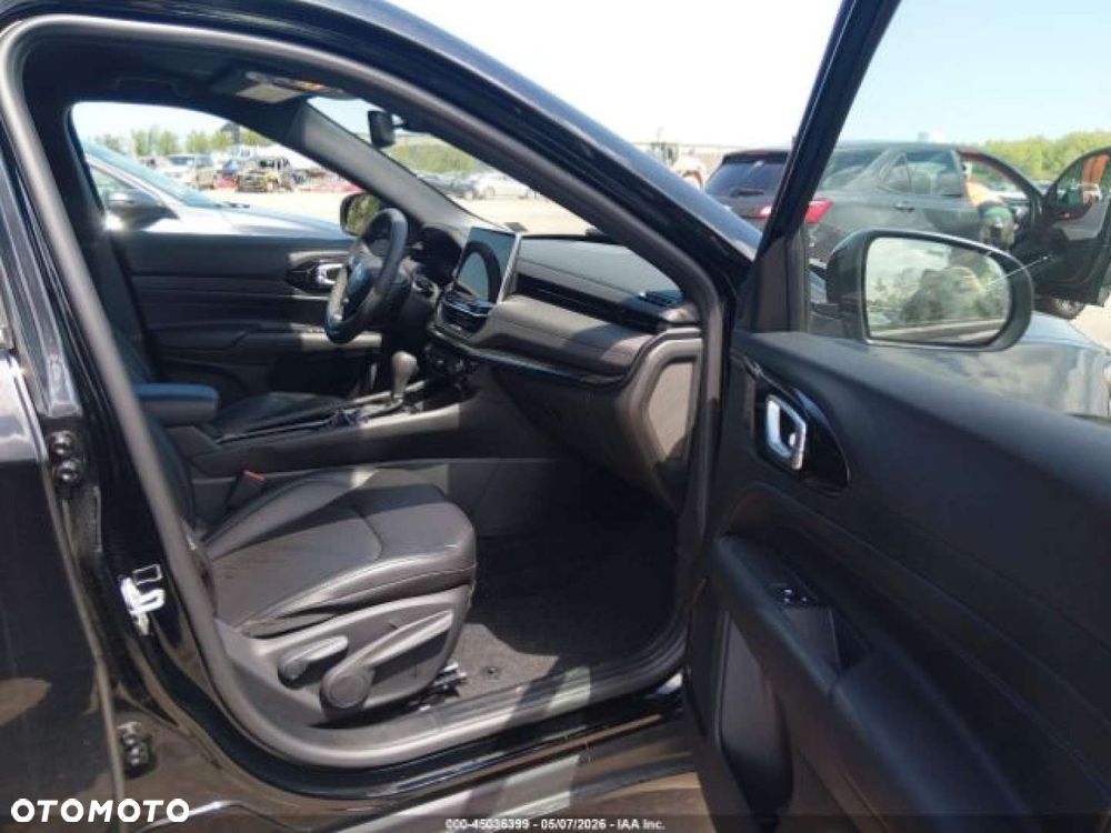 Jeep Compass - 10