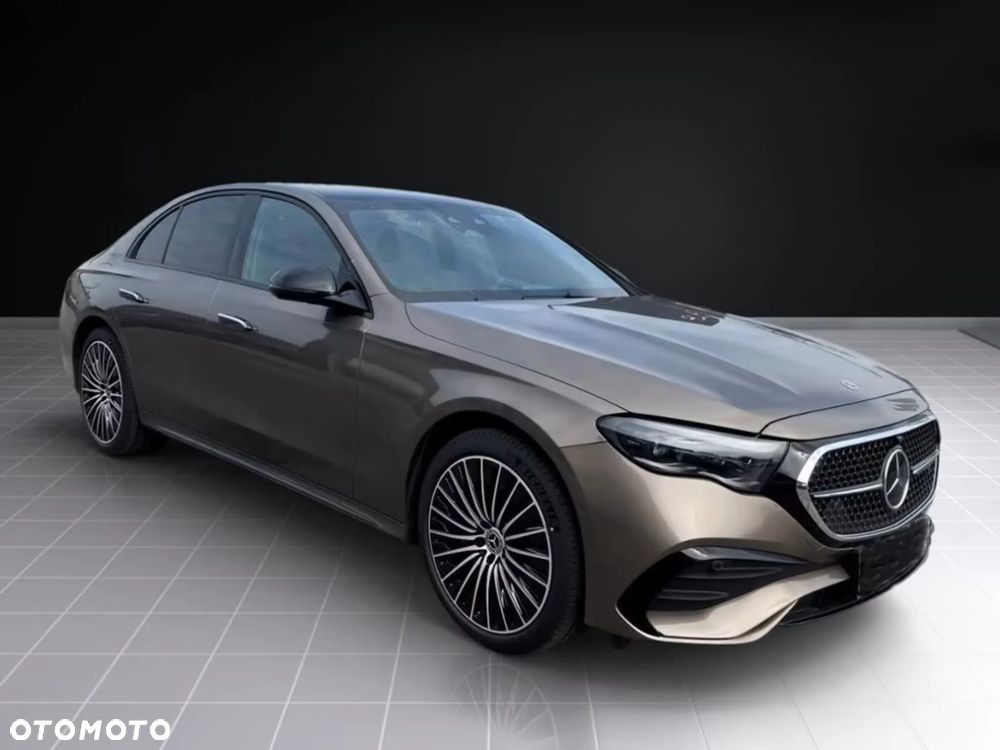 Mercedes-Benz Klasa E 220 d mHEV 4-Matic AMG 9G-Tronic - 5