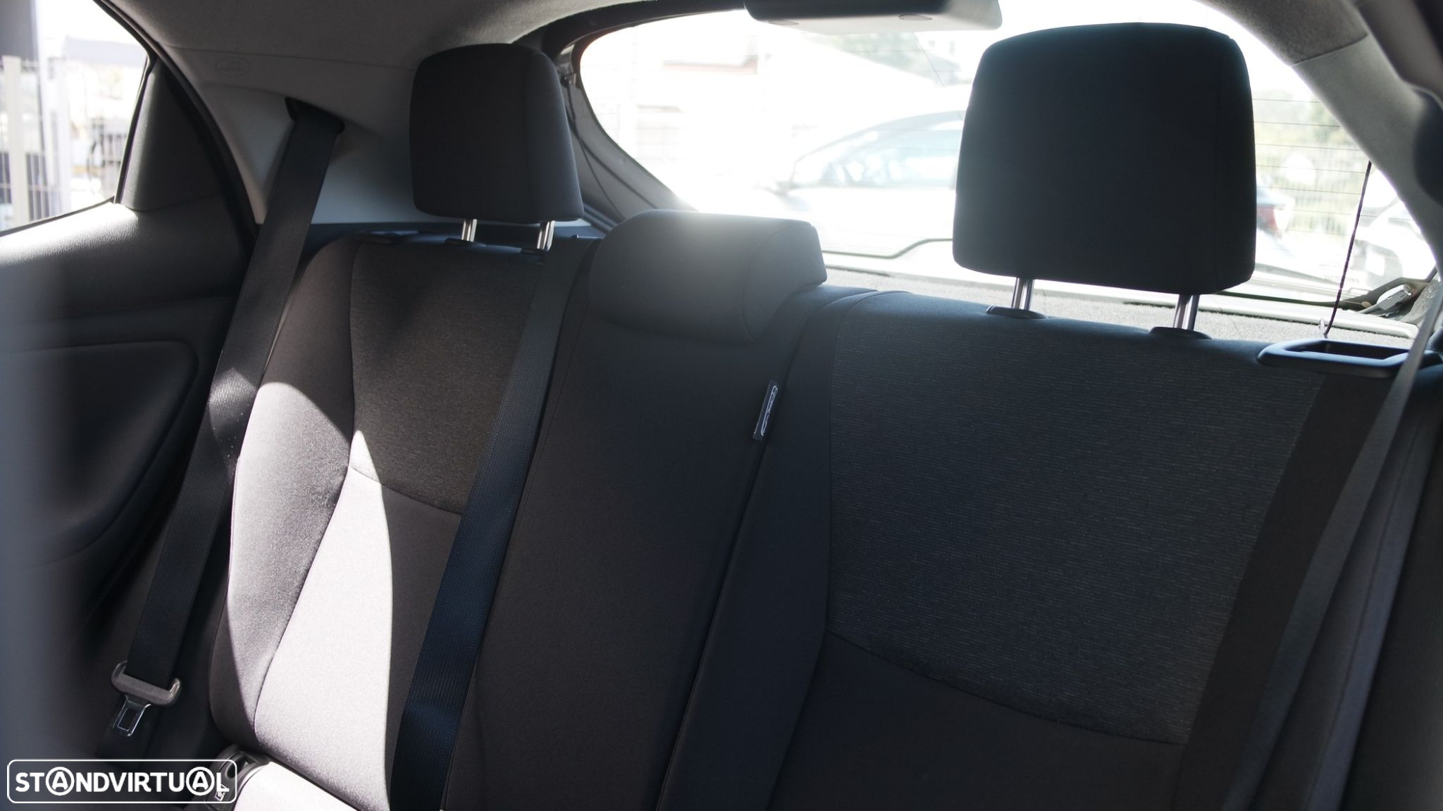 Toyota Yaris - 12