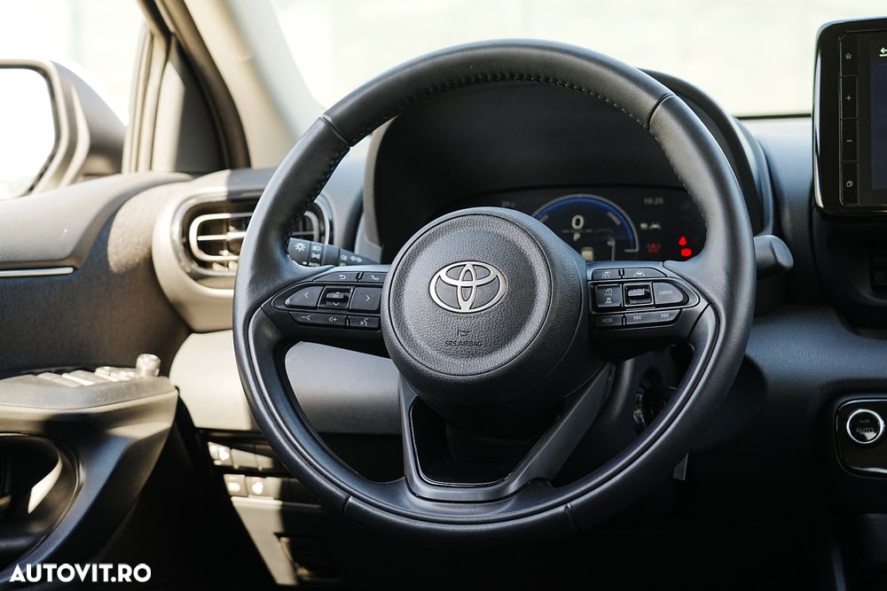 Toyota Yaris - 19