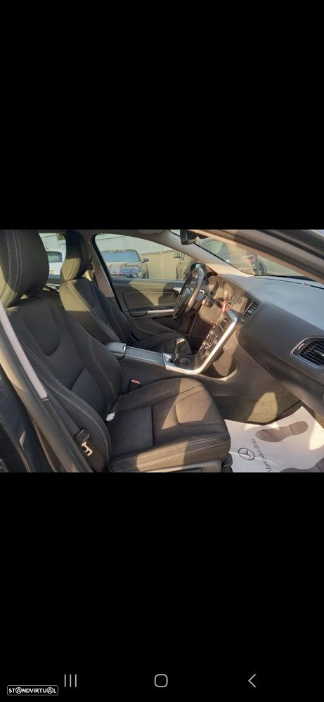 Volvo V60 - 26