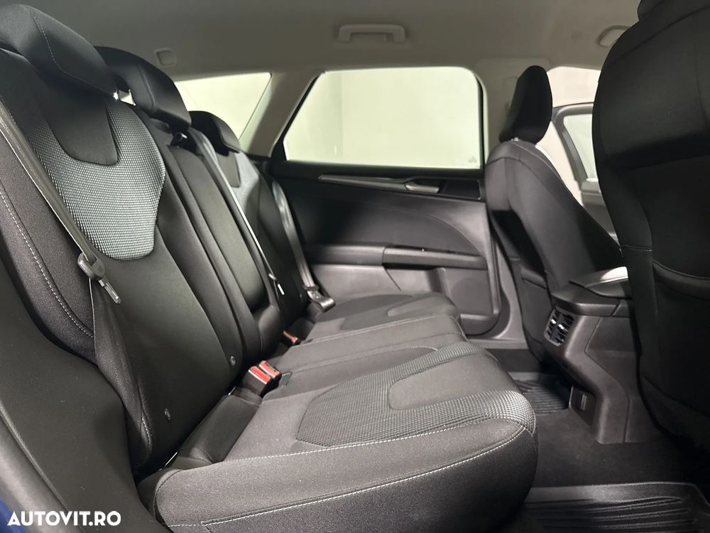 Ford Mondeo - 13