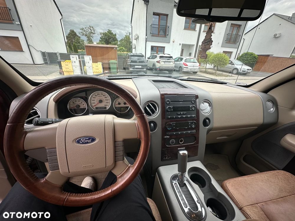 Ford F150 - 8