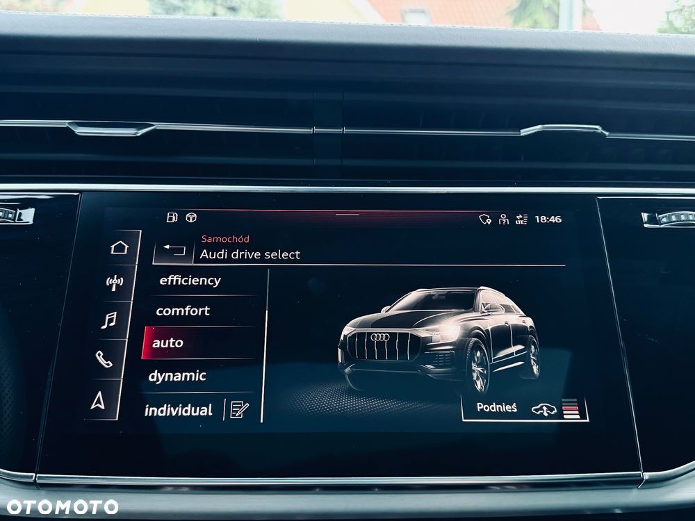 Audi Q8 55 TFSI mHEV Quattro Tiptronic - 23