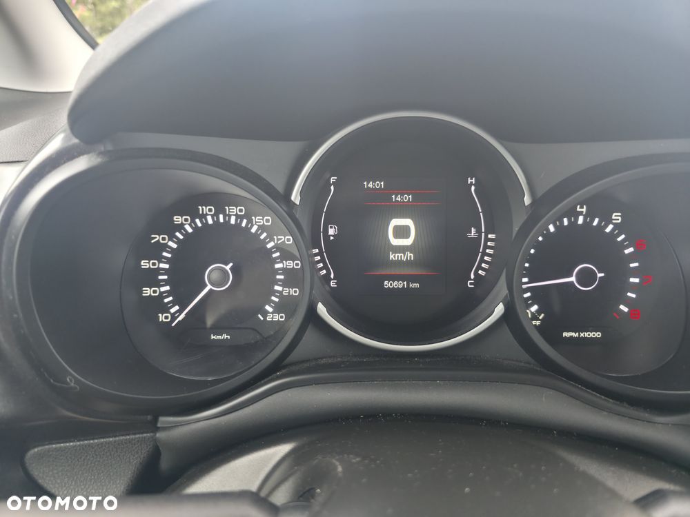 Fiat 500L 1.4 16V Cross - 15