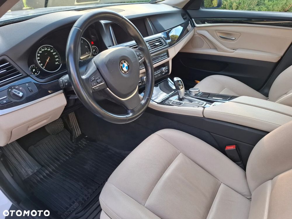 BMW Seria 5 518d Advantage - 13