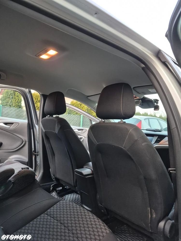 Opel Astra - 12