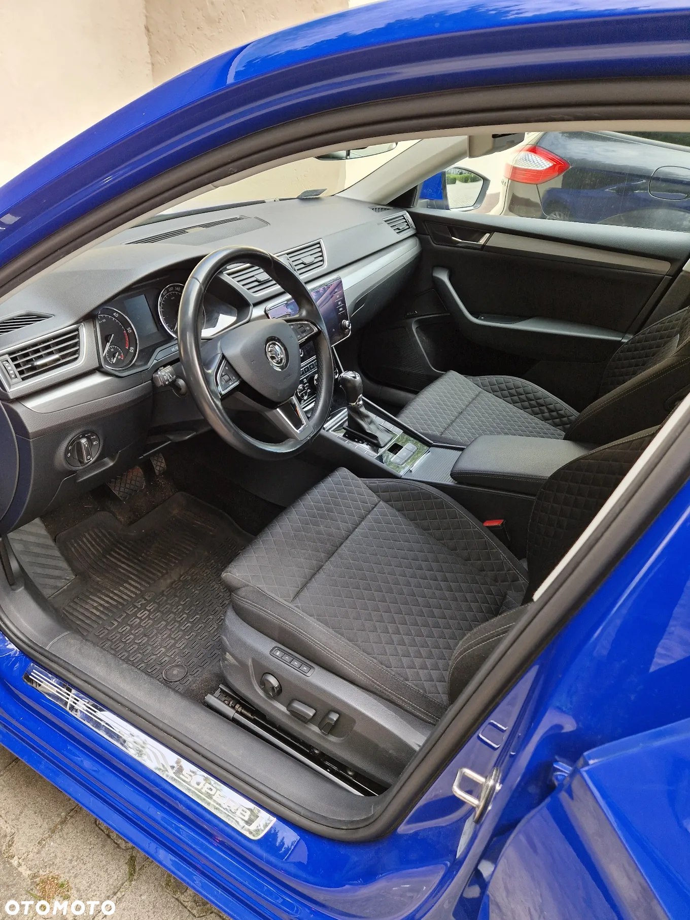 Skoda Superb 2.0 TDI Style DSG - 6