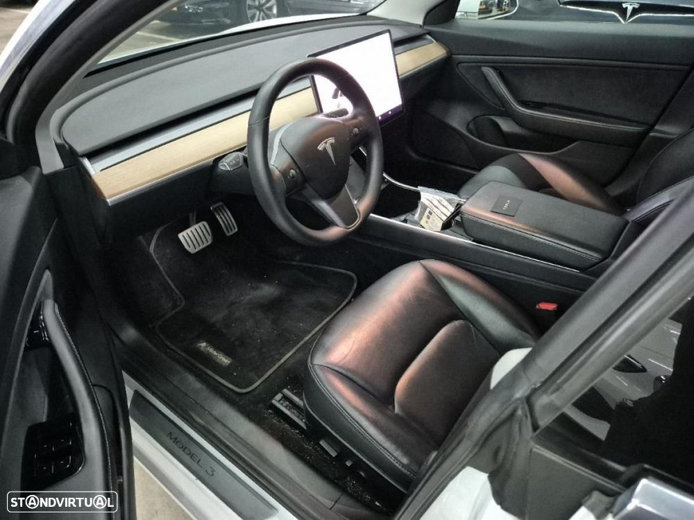 Tesla Model 3 AWD Dual Motor Performance - 4