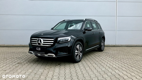 Mercedes-Benz GLB 220 d 4-Matic Progressive 8G-DCT