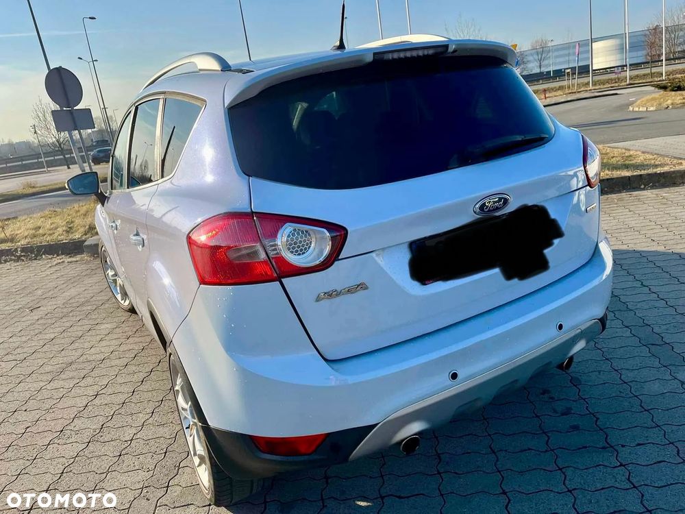 Ford Kuga 2.0 TDCi Titanium - 8
