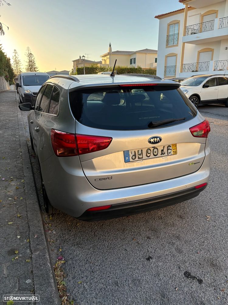 Kia Ceed SW 1.6 CRDi - 5