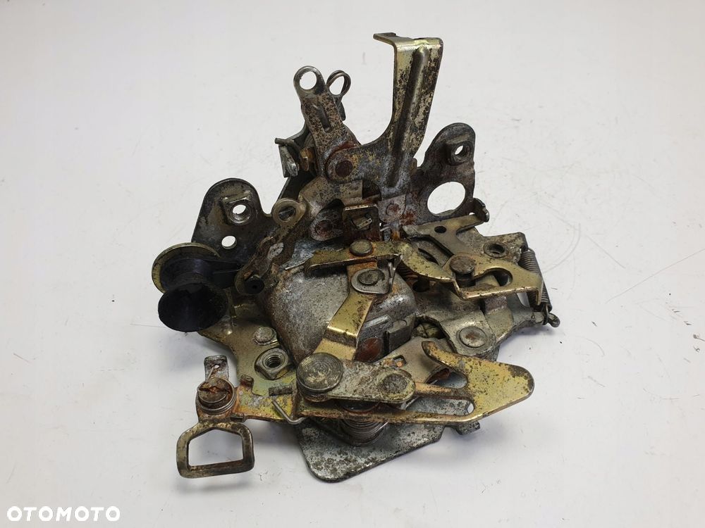 Mercedes C126 W126 COUPE SEC ZAMEK DRZWI PRAWY - 4