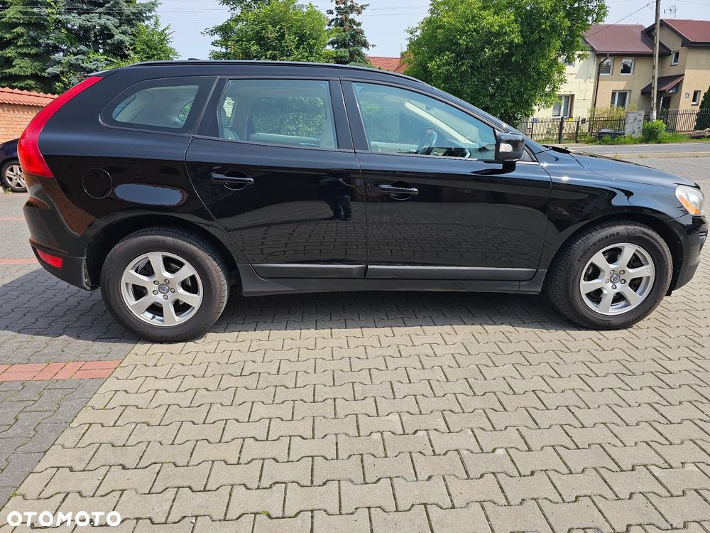 Volvo XC 60 2.4D AWD - 5