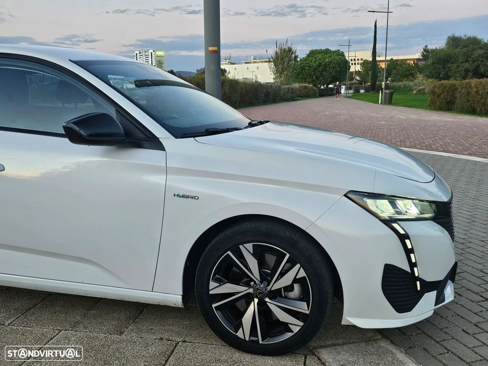 Peugeot 308 1.6 Hybrid Active e-EAT8 - 22