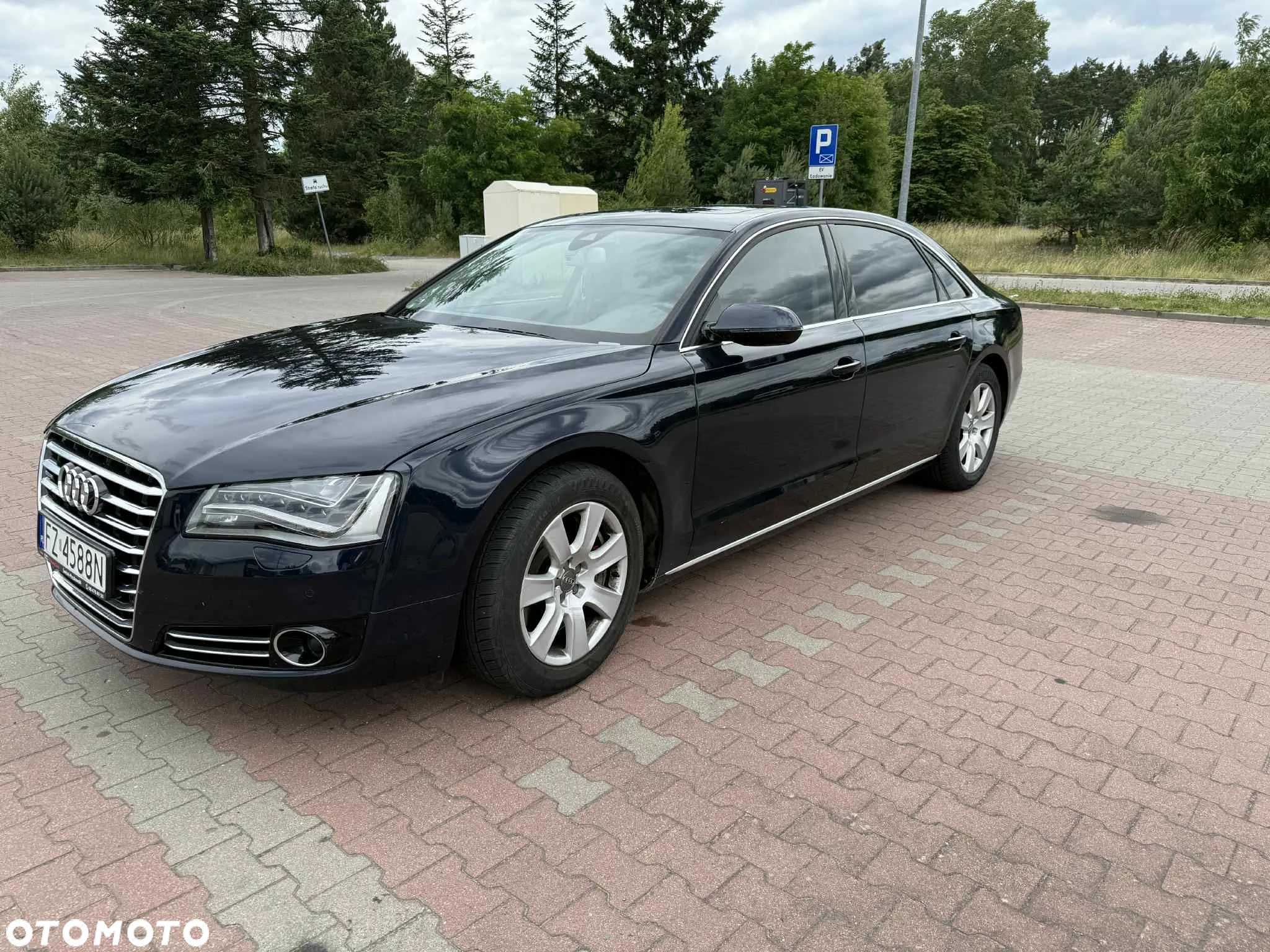 Audi A8 4.2 FSI L Quattro - 6
