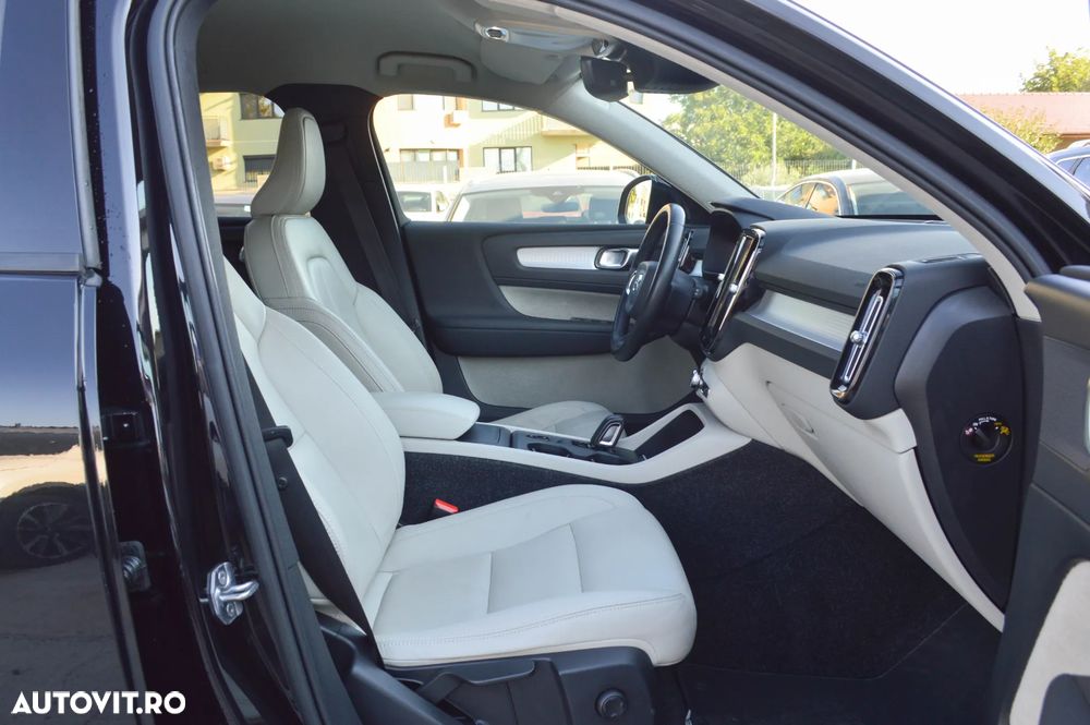 Volvo XC 40 D4 AWD Inscription - 29
