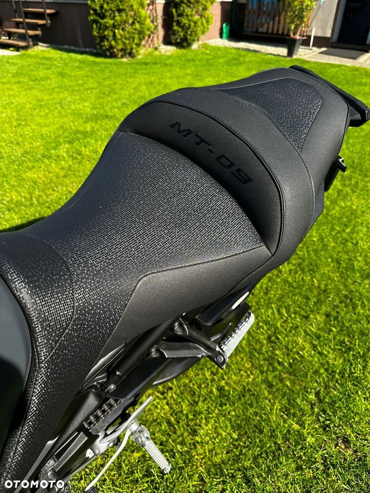 Yamaha MT - 11