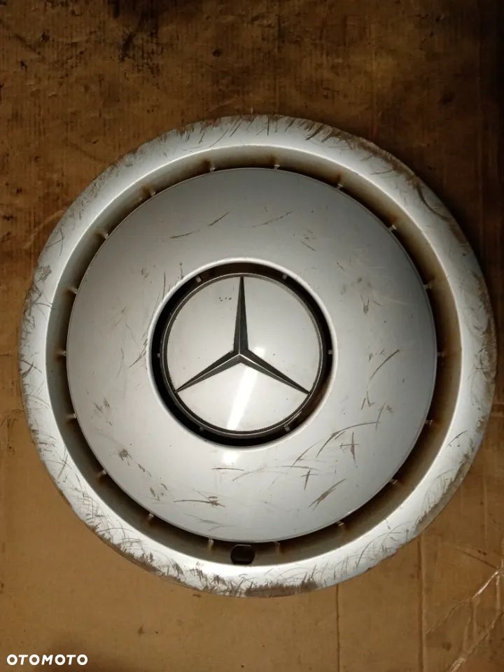 Dekielek kołpak kapsel 15" Mercedes W124 1244010224 - 2