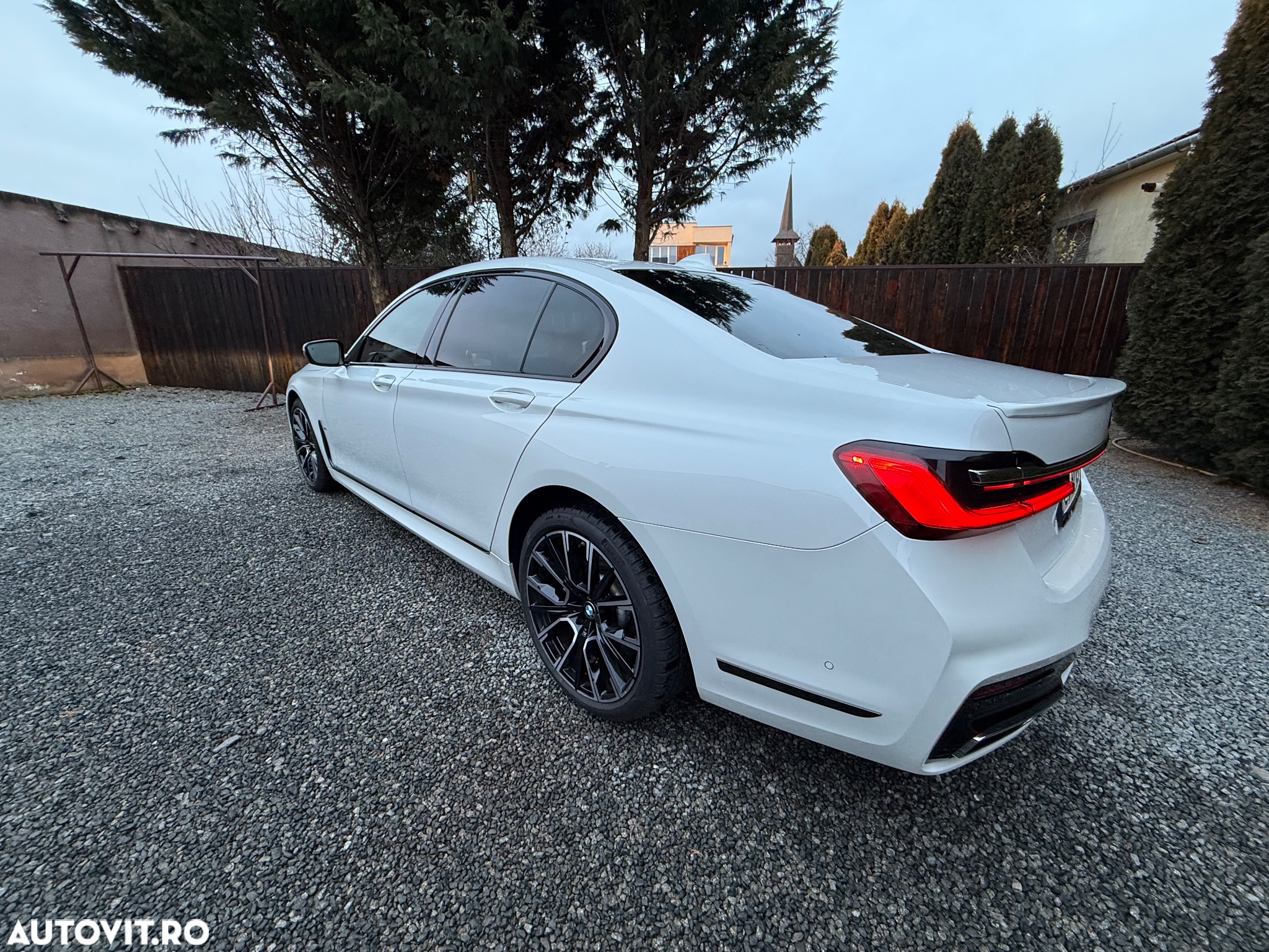 BMW Seria 7 740d xDrive - 11
