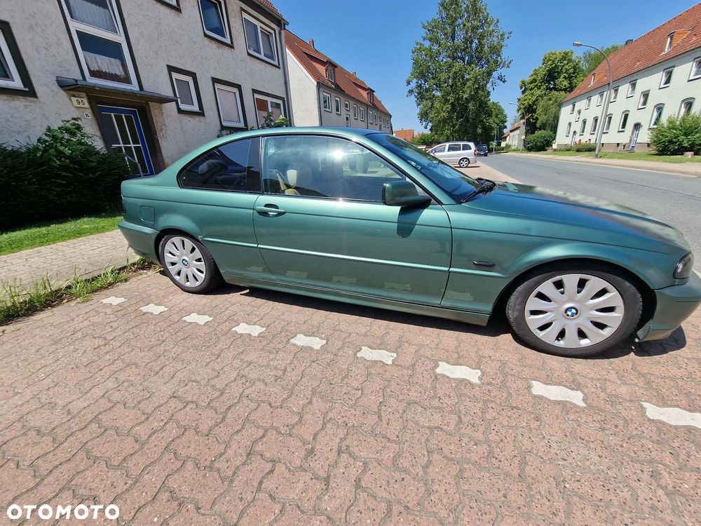 BMW Seria 3 320i - 7