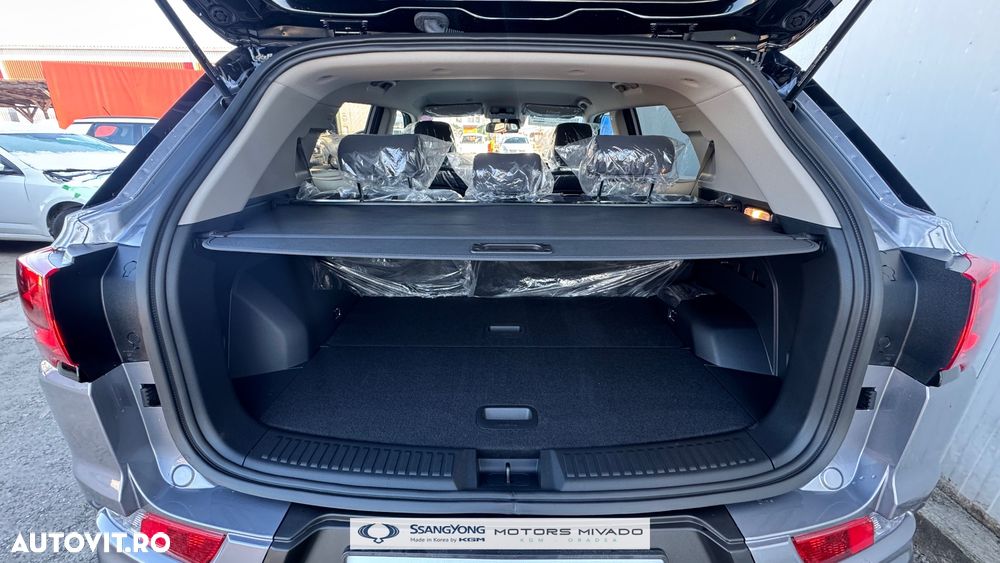 SsangYong Korando - 12