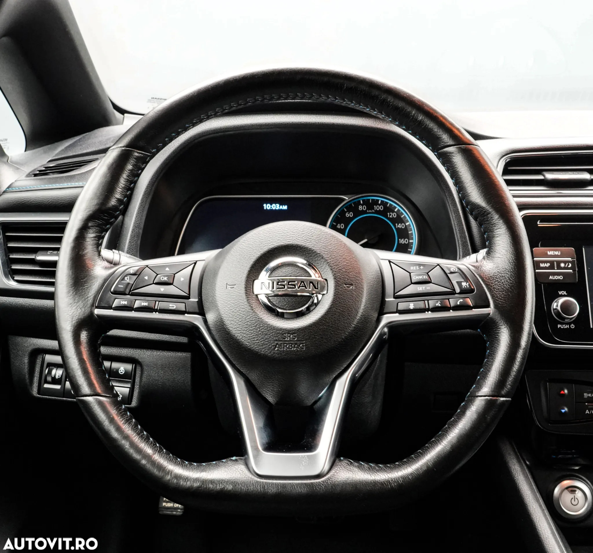 Nissan LEAF N-Connecta - 18