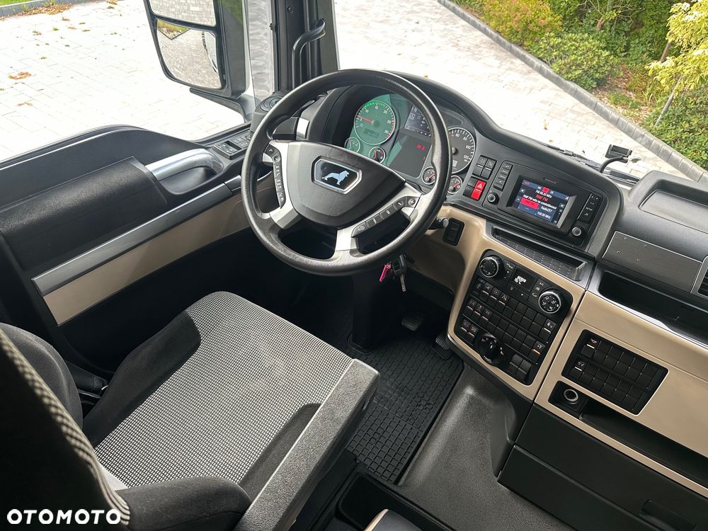 MAN /TGX / 26.460 / BDF / 255 000 tys.km. / - 30