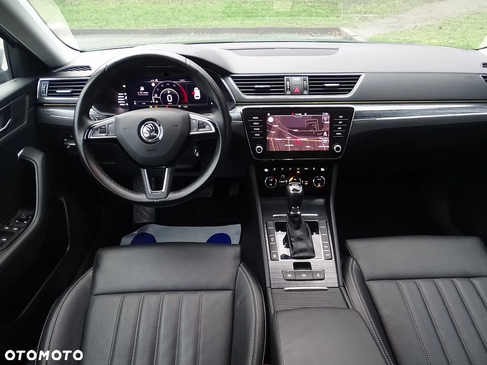 Skoda Superb 2.0 TDI SCR Style DSG - 6