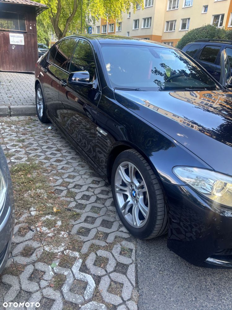 BMW i5 - 3