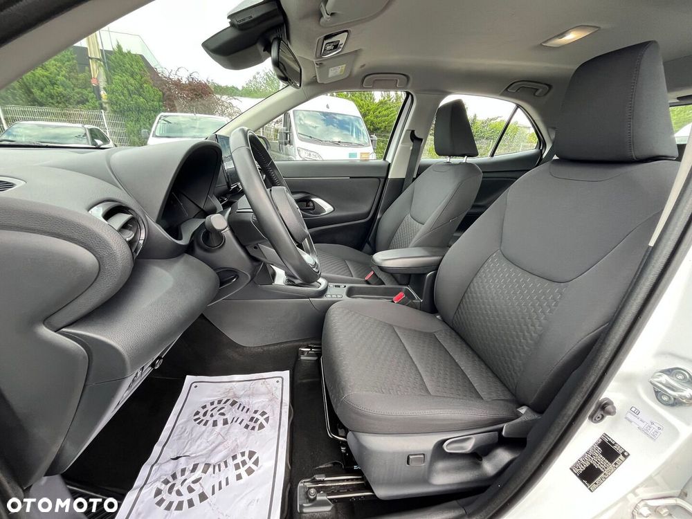 Toyota Yaris Cross Hybrid 1.5 Comfort - 26