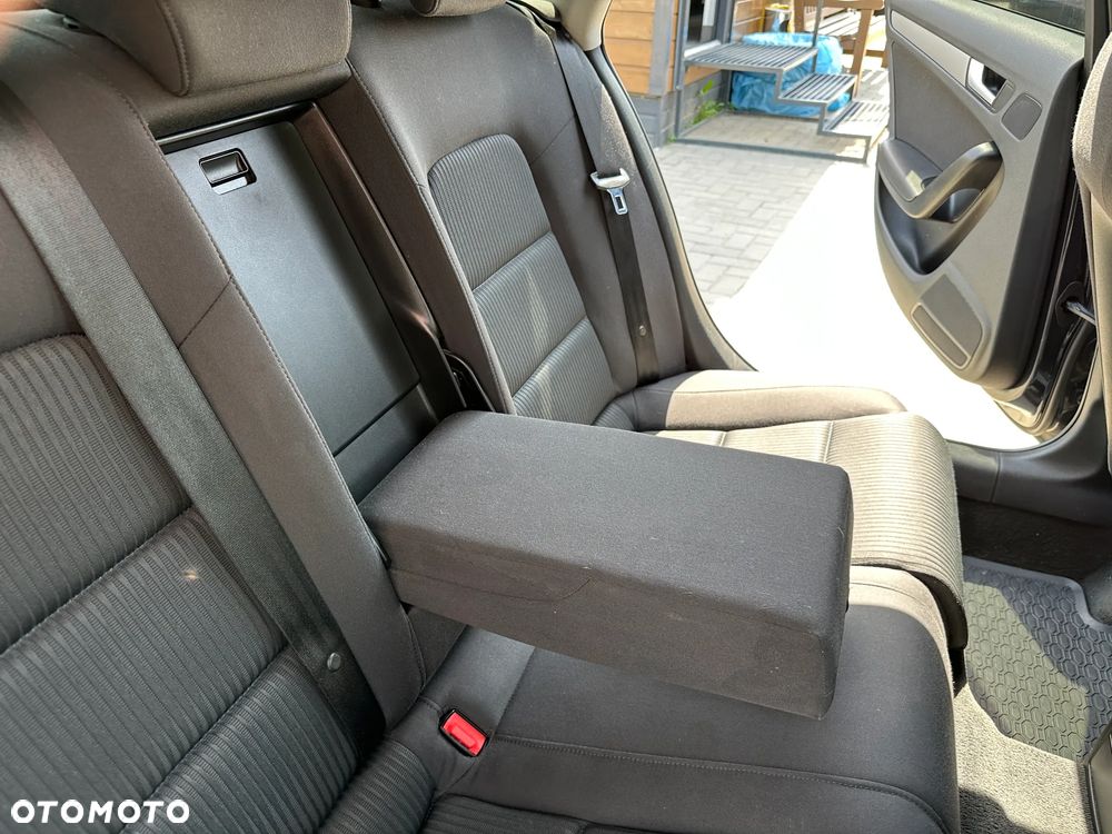 Audi A4 Limousine - 25
