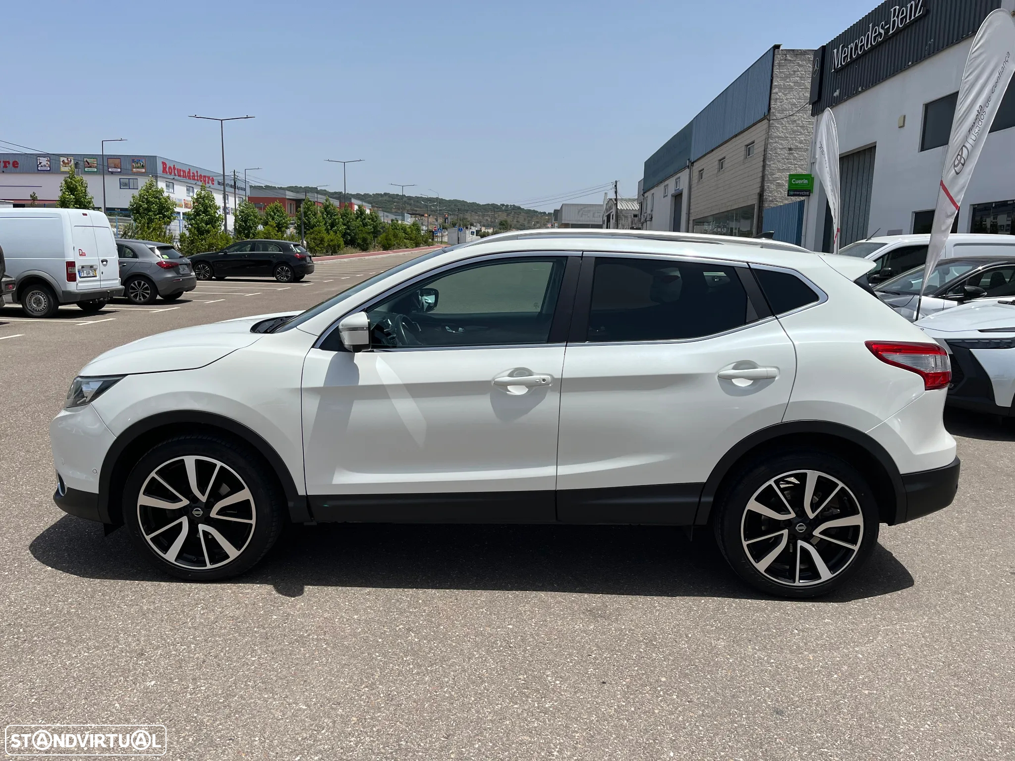 Nissan Qashqai 1.5 dCi Tekna Premium - 2