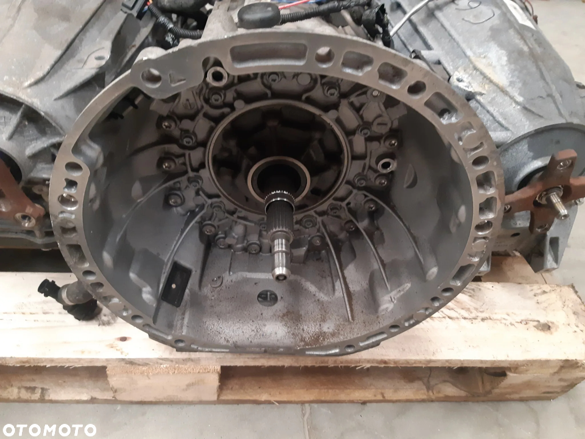 SKRZYNIA BIEGÓW MERCEDES W163 W212 2.2cdi 2122704309 - 2