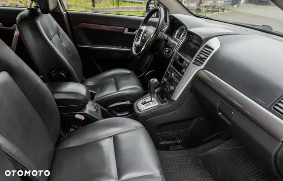 Chevrolet Captiva 3.2 4WD 7 Sitzer LT - 26