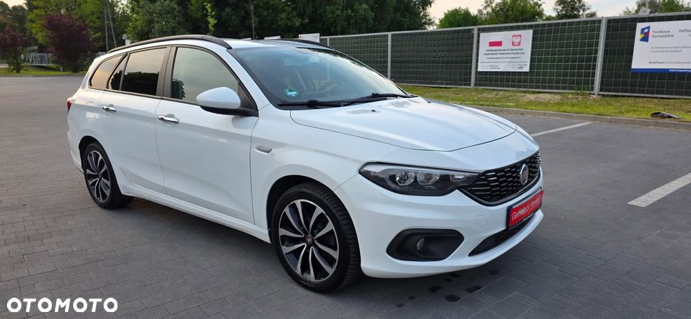 Fiat Tipo 1.4 T-Jet Lounge - 4
