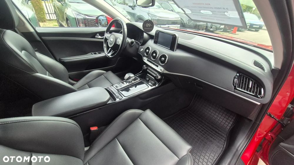 Kia Stinger 2.0 T-GDI L - 15