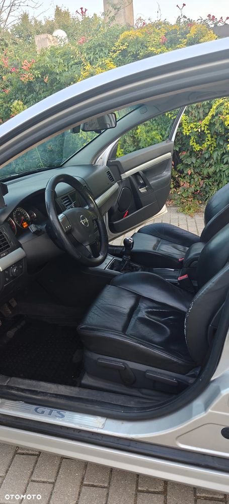 Opel Vectra 3.2 Sport - 17