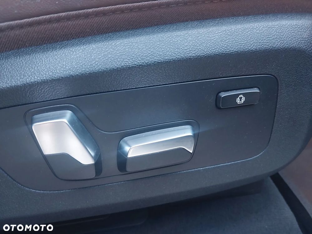 BMW X5 xDrive30d - 19