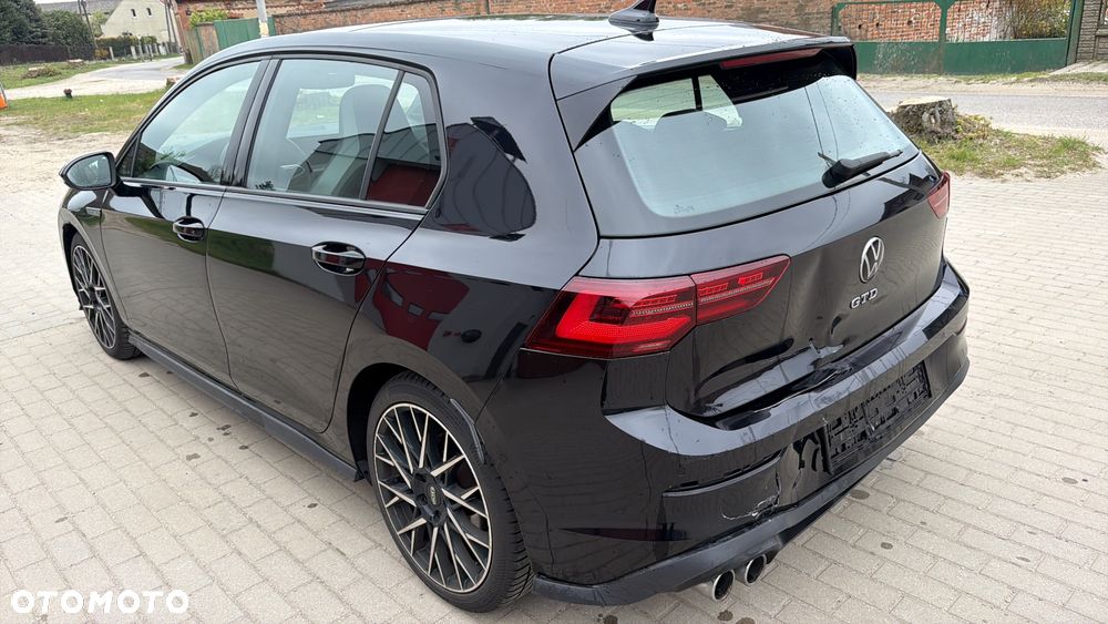 Volkswagen Golf 2.0 TDI SCR DSG GTD - 12