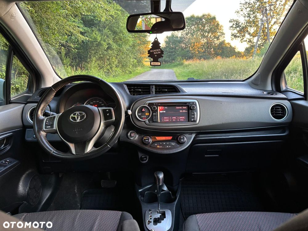 Toyota Yaris 1.33 VVT-i Multi Mode Executive - 7