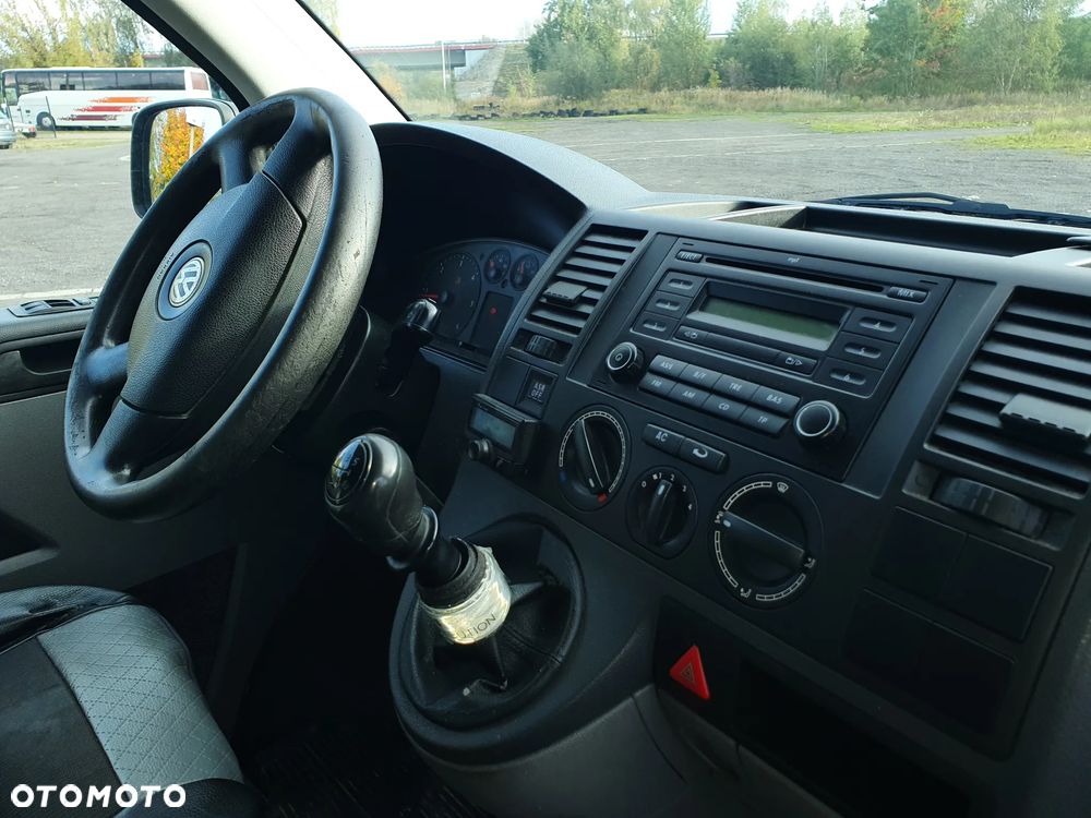 Volkswagen Transporter T5 TDI L1H1 - 25