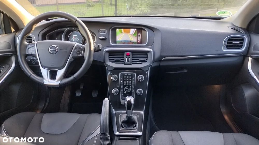 Volvo V40 - 13