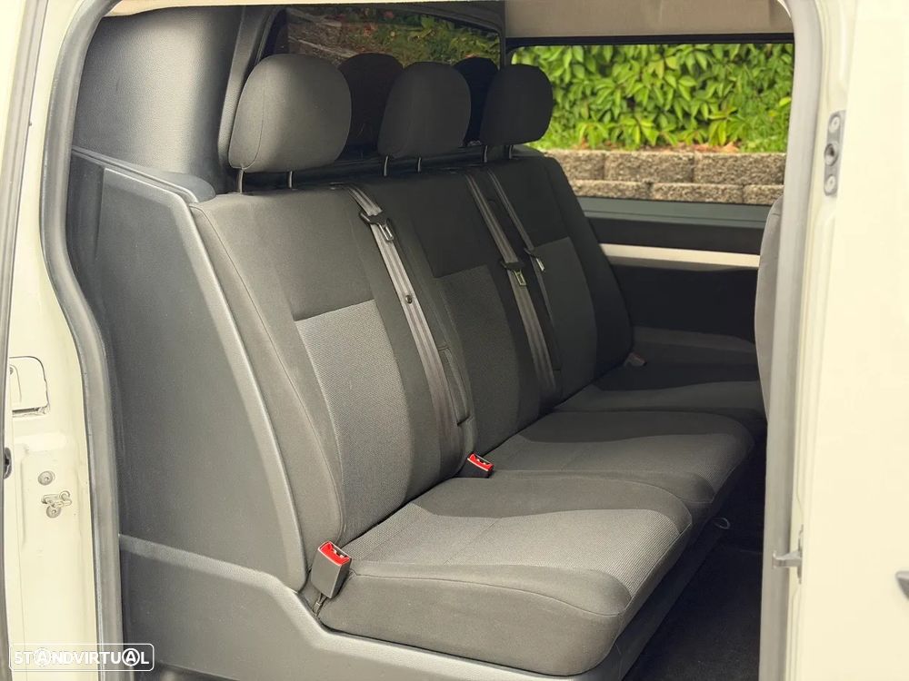 Peugeot Expert 1.5 BlueHDi 120HP 6 Lugares - 23