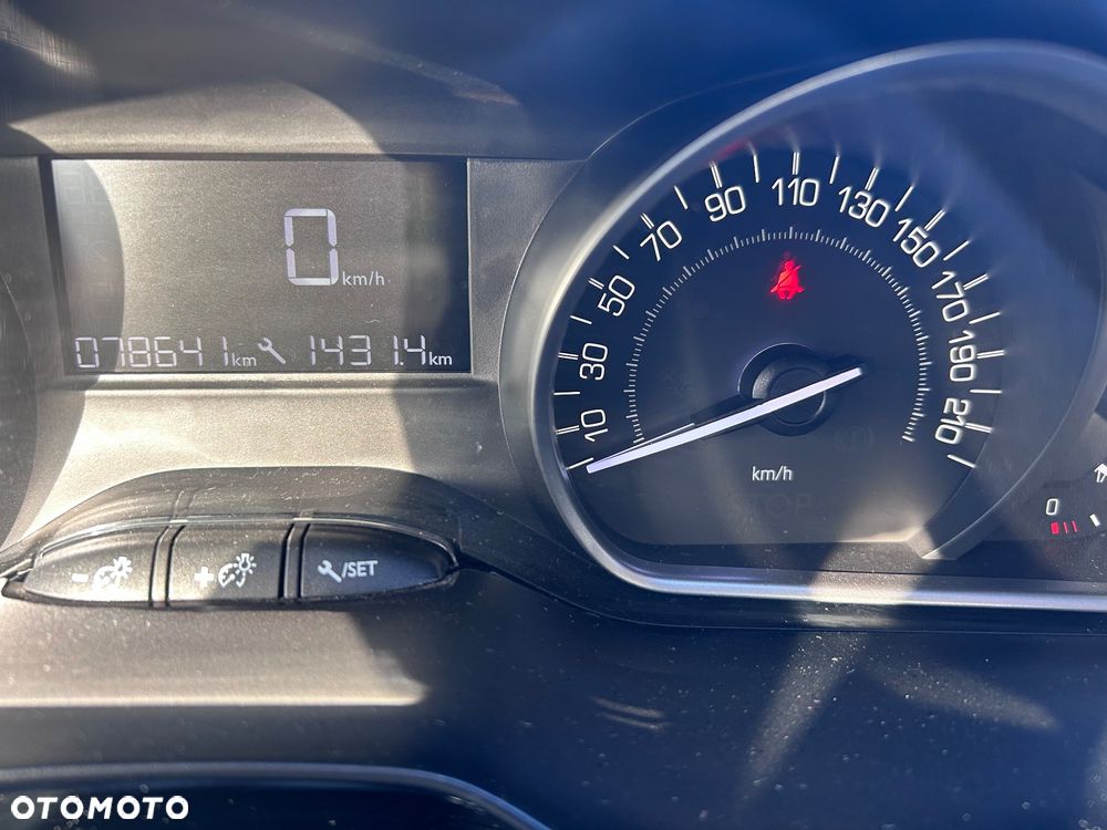 Peugeot 2008 PureTech 110 Style - 7