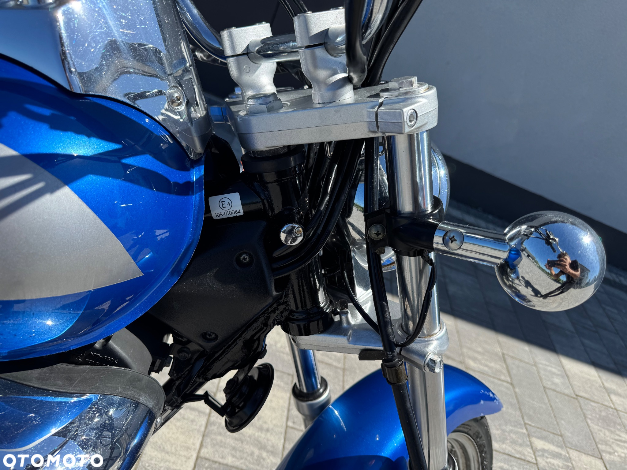 Suzuki Intruder - 28