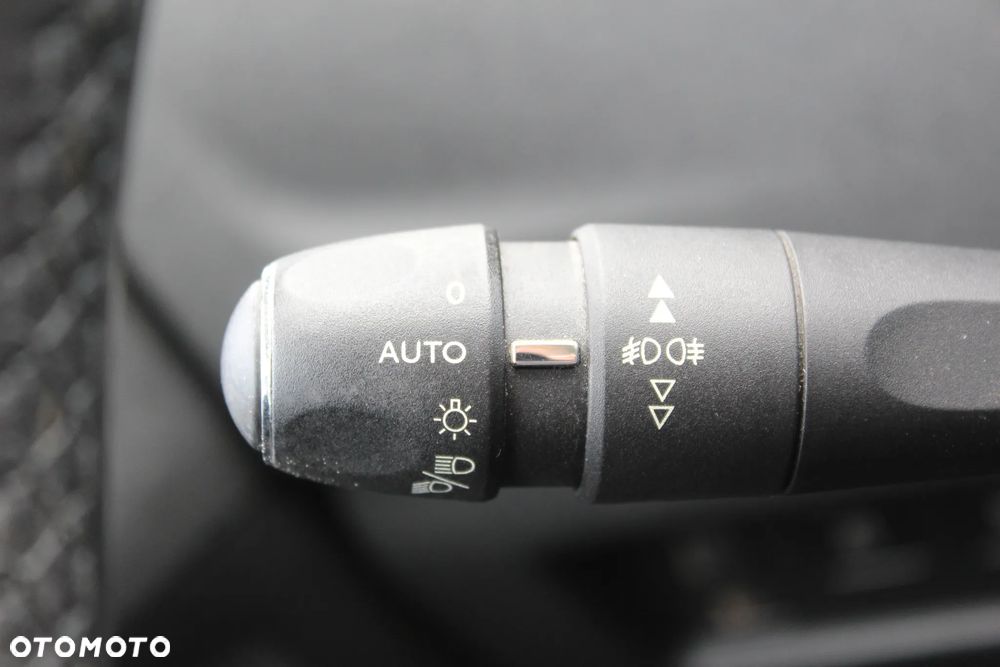 Citroën C4 1.6 VTi Attraction - 28