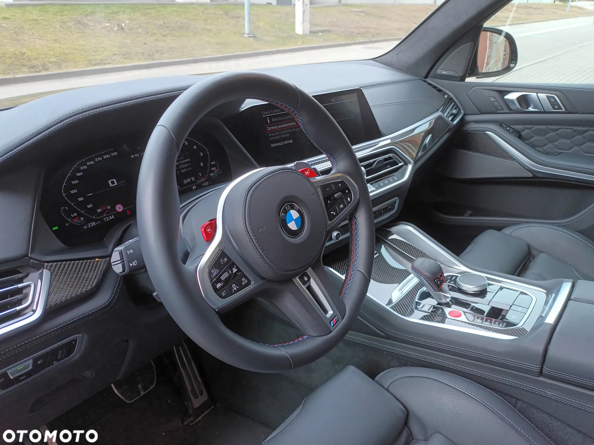 BMW X5 M Competition - 12