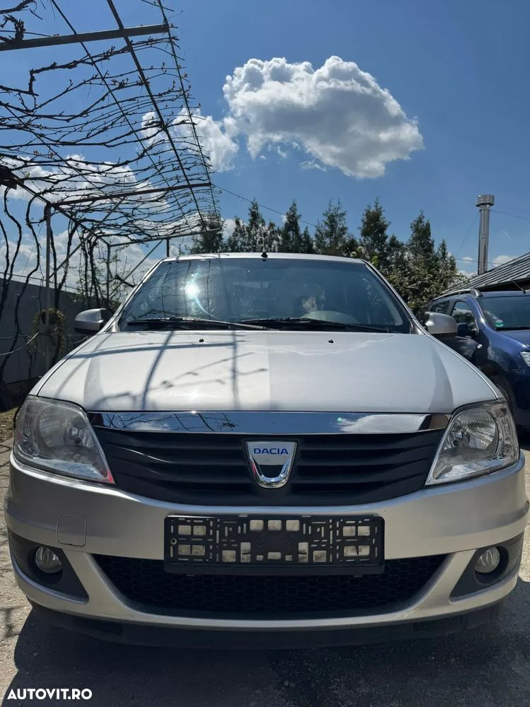 Dacia Logan 1.2 Laureate - 3