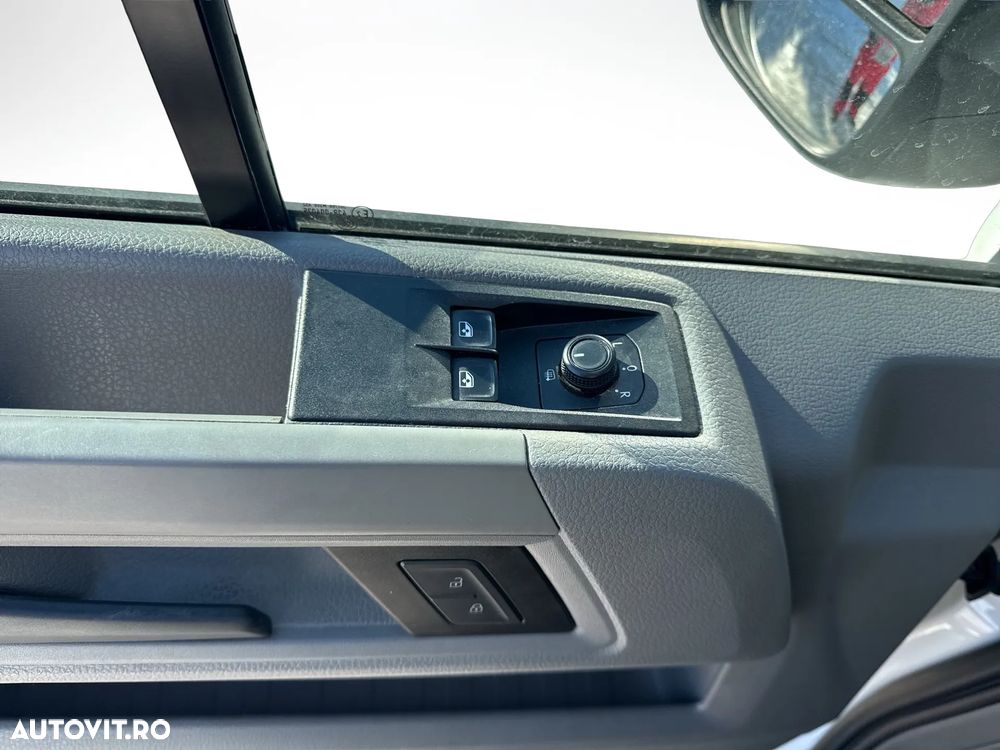 Volkswagen Crafter - 14